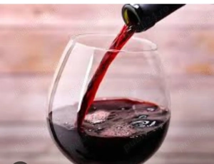 Vin  de tara ,din struguri soiul capsunica neagra