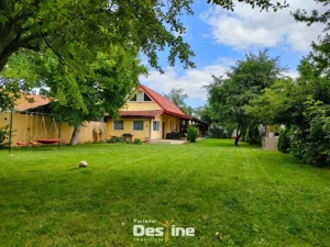 Casa cu 4 camere,   terasa acoperita,  curte de 700 mp, zona Kaufland -  Buzesti