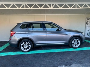 BMW X3 X-drive 20d F25 2015 - imagine 10