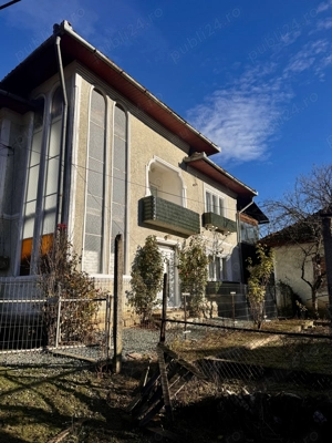 Vand proprietate Comuna Obarsia Closani Mehedinati - imagine 5