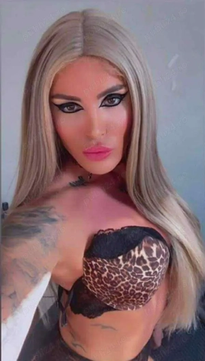 Maria 20 ani recentă venită în România 