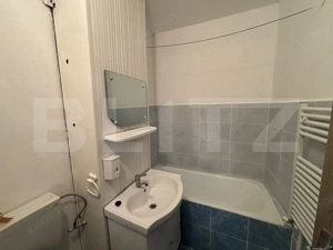Garsoniera de vanzare, 26 mp, etajul 3, zona Bradet - imagine 5