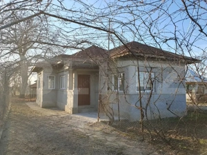 Pachet complet: casă + 800 mp Cocorastii Colt