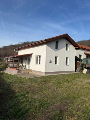 Proprietar vand casa 