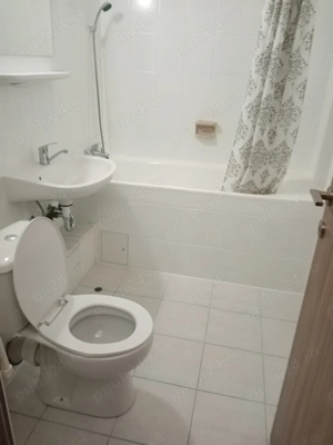 Dau in chirie apartament 3 camere decomandat - imagine 7