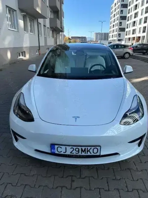 Vand Tesla Model 3, An 2022,Standard Range - imagine 2