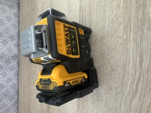 Nivela DeWalt 360 12V 2AH Noua