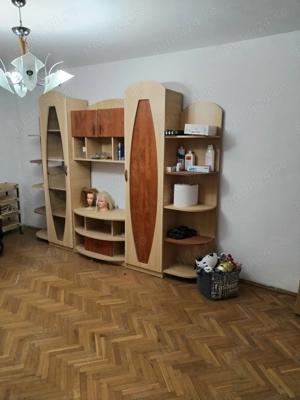Vând apartament cu 2 camere decomandat 