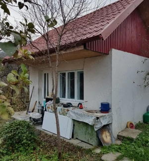 Casa din caramida la tara - imagine 4