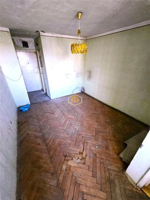 Investitie | Garsoniera pe Ostrovului | Etaj 4 - imagine 3