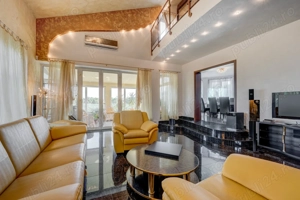 Corbeanca-Laguna Albastra, refugiu exclusivist la lac, vila cu piscina - imagine 4