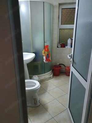 Închiriez sau vând Spațiu comercial zona Laguna lângă farmacia Mara - imagine 4