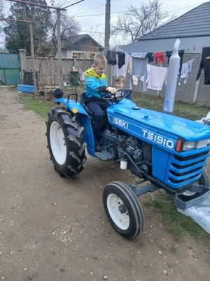 Tractoras Iseki - imagine 5