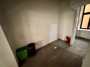 2 spatii in  Piata Unirii (84mp si 71mp) - imagine 7