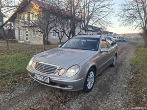 Mercedes-Benz E Clase.Variante auto