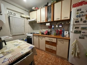 3 camere decomandat Calea Sagului etaj 1 - imagine 5