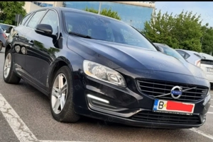 Volvo V60 D6 Plug în hibrid 