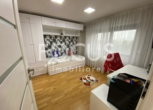 Apartament 3 camere modern - Spitalul Judetean str. Aries - imagine 8