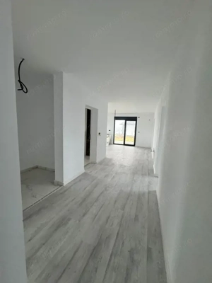 Casă individuală de vânzare – 131 mp construiți, teren 6 ari  - imagine 10