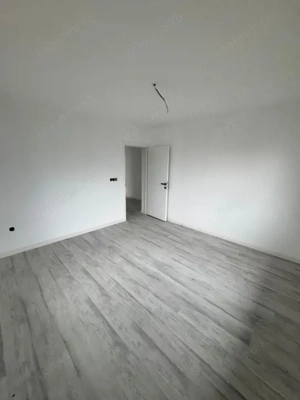 Casă individuală de vânzare – 131 mp construiți, teren 6 ari  - imagine 16