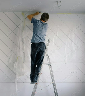 Zugrav specializat în finisaje interioare și lucrări de renovare