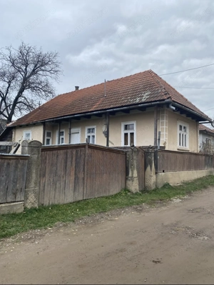 Casă de vânzare în Zăbala, nr. 362 foarte aproape de Castelul Mikes - imagine 2