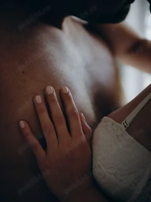 ***Cuplu el și ea***