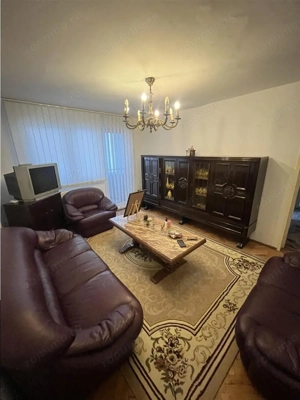 4 camere etaj 1 langa Fac Dragan mobilat utilat - imagine 2