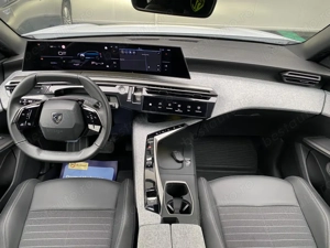 Peugeot 3008 Hybrid 1.2 Benzina+Electric 136 CP An 2024 - imagine 19