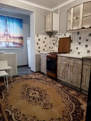 Garsoniera zona Titan 