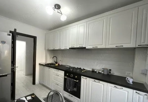 Chirie pe Calea Circumvalatiunii un apartament cu 2 camere decomandat - imagine 5