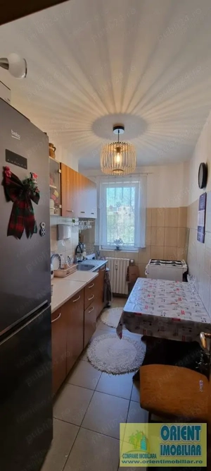 Gara, decomandat, 2 camere, etaj 3, vanzari Constanta