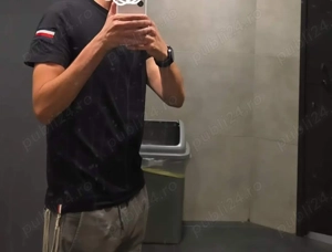 Sclav, caut stăpâna 