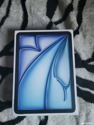 iPad Air 11-inch (M3)