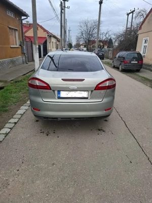 Ford Mondeo  1.8 tdci acte la zi - imagine 2