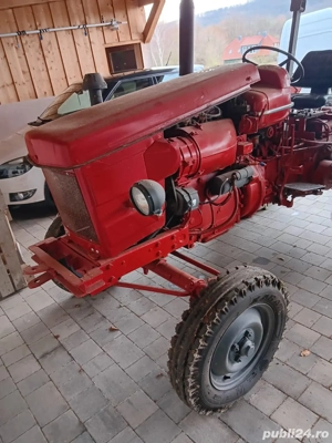 Tractor Renault Super 6 - imagine 3