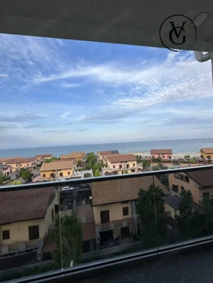Apartament lux 4 camere - vedere la mare -Faleza Nord 
