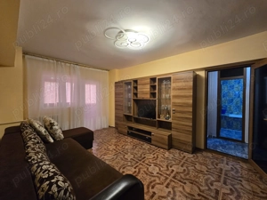 Apartament 3 camere de închiriat metrou Lujerului, Piața Veteranilor