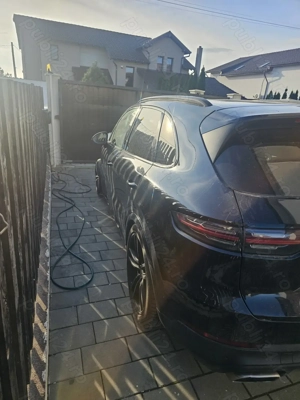 Porsche cayenne 9y0 avariat