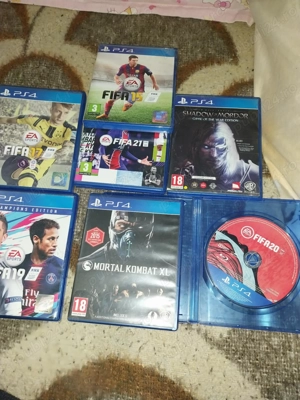 Vând jocuri PS 4 în stare buna 