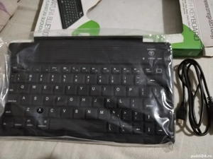 Tastatura blue tooth silicon 