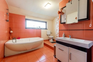 VILĂ MODERNĂ CU PISCINĂ, SAUNĂ- COMISION 0% – ARADUL NOU - imagine 11