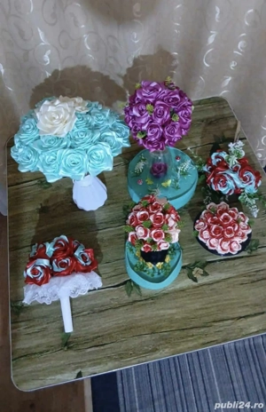 Buchete trandafiri din satin     ! 