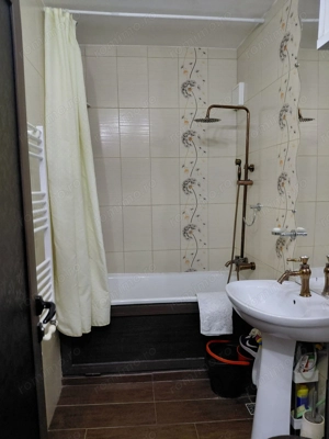 Apartament 2 cam – Tiglina 2, etaj 2/4 ,pozitie excelenta - imagine 12