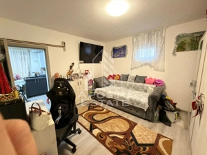 Apartament cu 2 camere si pod la casa cu curte comuna, zona Mehala