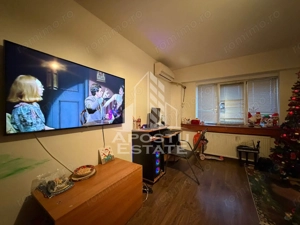 Apartament cu 5 camere, 2 bai, decomandat, centrala zona Girocului - imagine 3