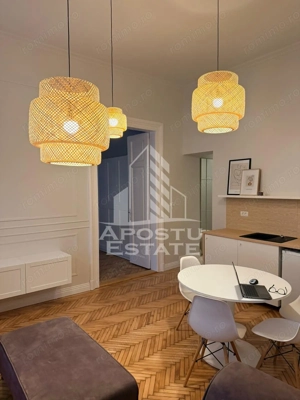 Apartament 2 camere, Piata Maria, cladire istorica - imagine 4