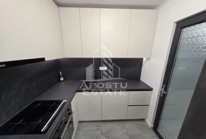 Casa pe parter, individuala de vanzare, 5 camere, 3 bai, Girocului - imagine 7