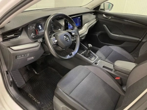 Skoda Octavia - imagine 5