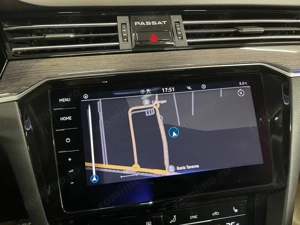 Volkswagen Passat - imagine 16